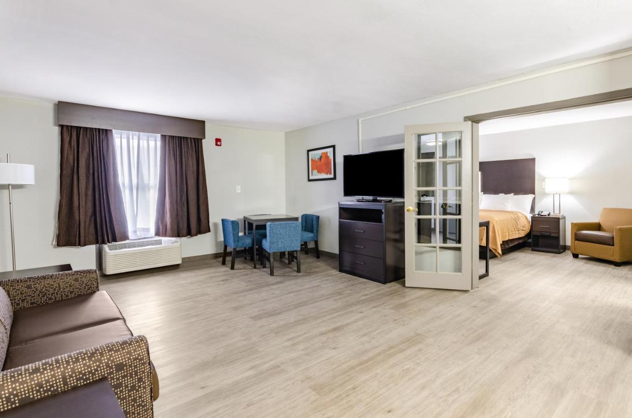 Quality Inn Bristol Exteriör bild